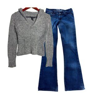 STYLE BUNDLE: ABERCROMBIE & FITCH Jeans + EXPRESS Sweater, Size 0/XS (BB1320B)